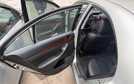 Toyota Avensis III рестайлинг, 2006 год, 650 000 рублей, 11 фотография