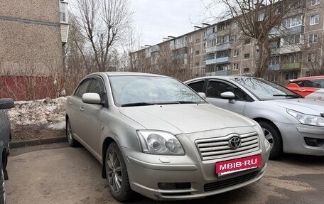 Toyota Avensis III рестайлинг, 2006 год, 650 000 рублей, 2 фотография