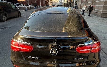 Mercedes-Benz GLC, 2017 год, 4 990 000 рублей, 4 фотография