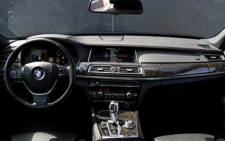 BMW 7 серия, 2013 год, 1 850 000 рублей, 8 фотография