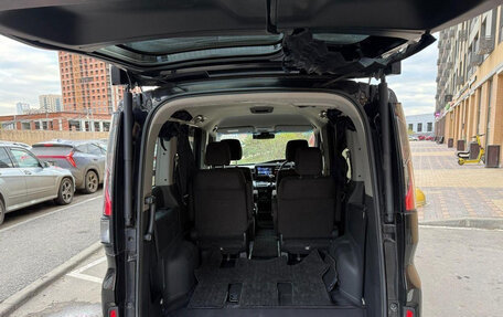 Honda Stepwgn IV, 2019 год, 2 050 000 рублей, 6 фотография