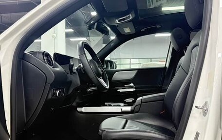 Mercedes-Benz GLB, 2022 год, 2 535 000 рублей, 9 фотография