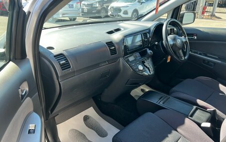 Toyota Wish II, 2004 год, 849 999 рублей, 12 фотография