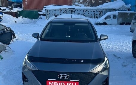 Hyundai Solaris II рестайлинг, 2020 год, 1 700 000 рублей, 1 фотография