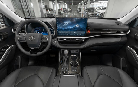 Toyota Highlander, 2026 год, 5 900 000 рублей, 8 фотография