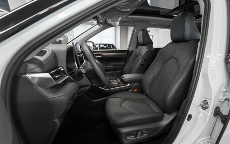 Toyota Highlander, 2026 год, 5 900 000 рублей, 9 фотография