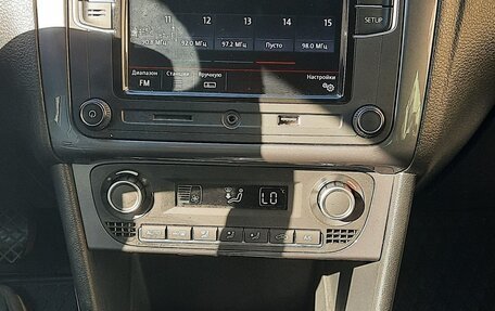 Volkswagen Polo VI (EU Market), 2019 год, 1 200 000 рублей, 14 фотография