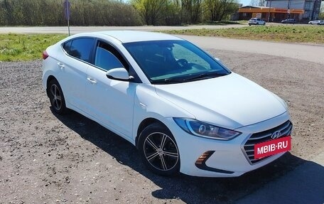 Hyundai Elantra VI рестайлинг, 2016 год, 1 350 000 рублей, 3 фотография