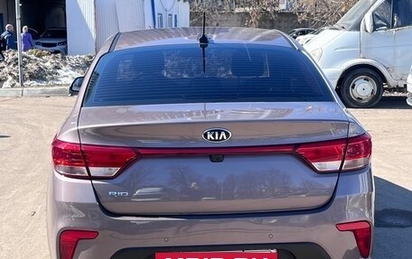 KIA Rio IV, 2019 год, 1 750 000 рублей, 3 фотография