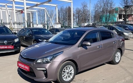 KIA Rio IV, 2019 год, 1 750 000 рублей, 2 фотография