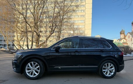 Volkswagen Tiguan II, 2017 год, 2 500 000 рублей, 2 фотография