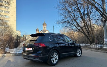 Volkswagen Tiguan II, 2017 год, 2 500 000 рублей, 4 фотография