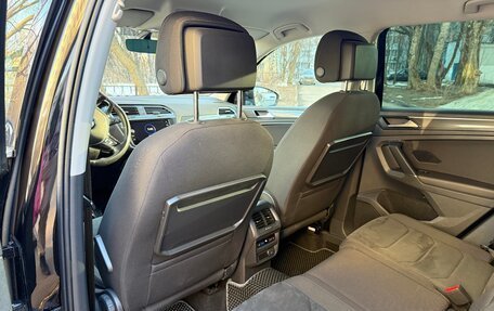 Volkswagen Tiguan II, 2017 год, 2 500 000 рублей, 12 фотография