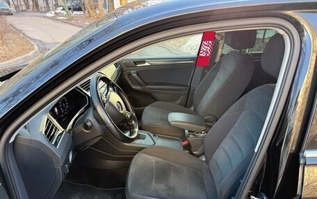 Volkswagen Tiguan II, 2017 год, 2 500 000 рублей, 10 фотография