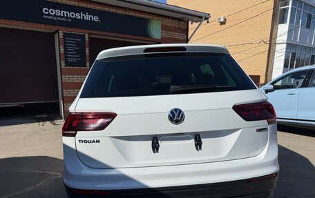 Volkswagen Tiguan II, 2019 год, 3 070 000 рублей, 6 фотография