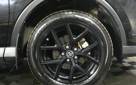 Toyota RAV4, 2019 год, 2 499 000 рублей, 17 фотография