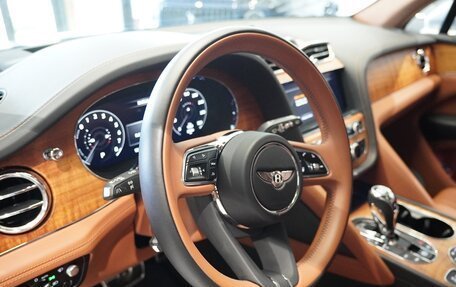 Bentley Bentayga I, 2023 год, 20 490 000 рублей, 11 фотография