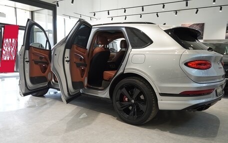 Bentley Bentayga I, 2023 год, 20 490 000 рублей, 8 фотография