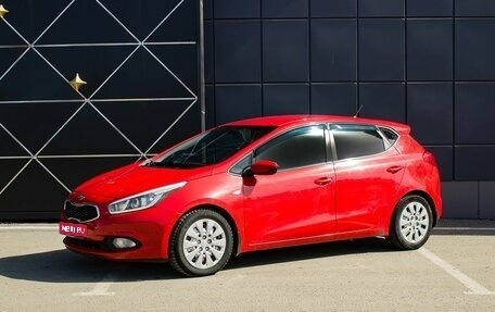 KIA cee'd III, 2014 год, 900 000 рублей, 1 фотография