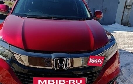 Honda Vezel, 2018 год, 2 000 000 рублей, 2 фотография