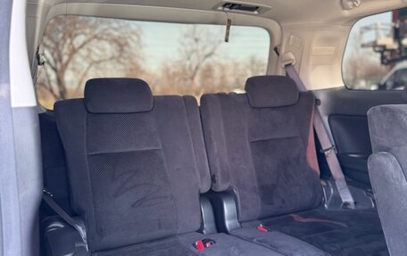 Toyota Vellfire I, 2009 год, 1 100 000 рублей, 15 фотография