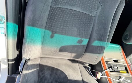 Toyota Vellfire I, 2009 год, 1 100 000 рублей, 13 фотография