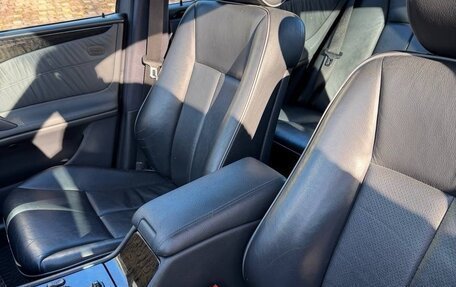 Mercedes-Benz E-Класс, 2000 год, 1 850 000 рублей, 17 фотография