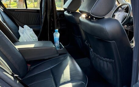 Mercedes-Benz E-Класс, 2000 год, 1 850 000 рублей, 24 фотография