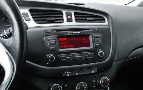 KIA cee'd III, 2014 год, 900 000 рублей, 15 фотография