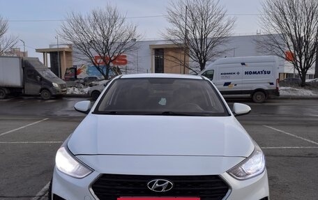 Hyundai Solaris II рестайлинг, 2019 год, 950 000 рублей, 2 фотография