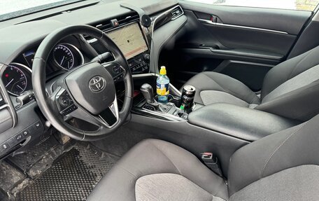 Toyota Camry, 2018 год, 1 450 000 рублей, 7 фотография