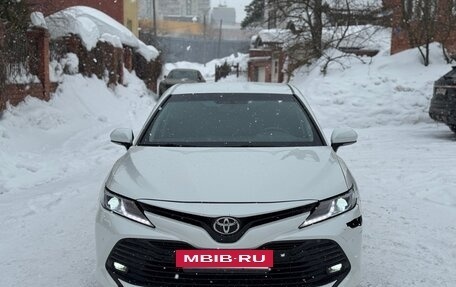 Toyota Camry, 2018 год, 1 450 000 рублей, 5 фотография