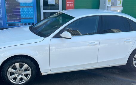 Audi A4, 2009 год, 800 000 рублей, 6 фотография