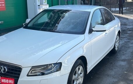 Audi A4, 2009 год, 800 000 рублей, 5 фотография