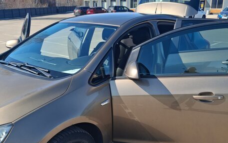 Opel Astra J, 2013 год, 625 000 рублей, 11 фотография