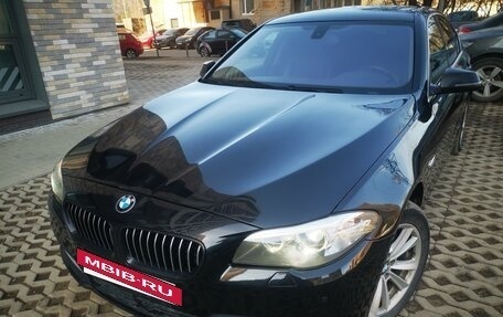 BMW 5 серия, 2015 год, 1 899 000 рублей, 6 фотография