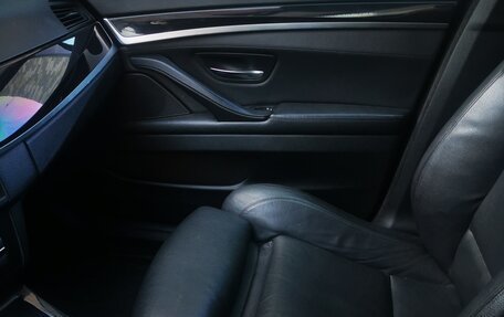 BMW 5 серия, 2015 год, 1 899 000 рублей, 11 фотография