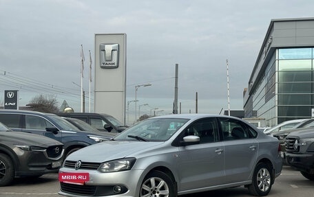 Volkswagen Polo VI (EU Market), 2014 год, 825 000 рублей, 3 фотография