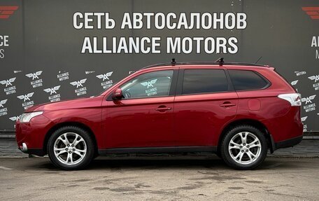 Mitsubishi Outlander III рестайлинг 3, 2013 год, 999 000 рублей, 4 фотография