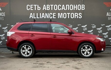 Mitsubishi Outlander III рестайлинг 3, 2013 год, 999 000 рублей, 9 фотография