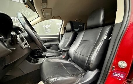 Mitsubishi Outlander III рестайлинг 3, 2013 год, 999 000 рублей, 12 фотография