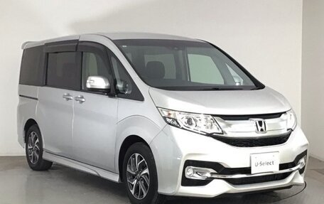 Honda Stepwgn IV, 2017 год, 1 710 000 рублей, 1 фотография
