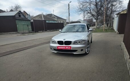 BMW 1 серия, 2005 год, 695 000 рублей, 1 фотография
