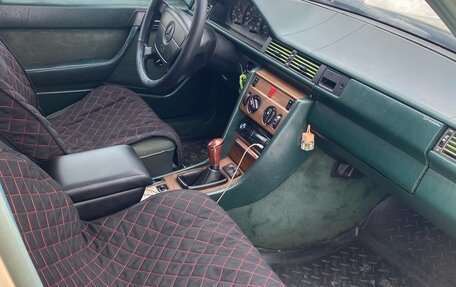 Mercedes-Benz W124, 1988 год, 200 000 рублей, 7 фотография