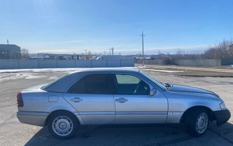 Mercedes-Benz C-Класс, 1995 год, 150 000 рублей, 4 фотография