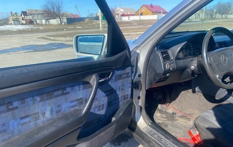 Mercedes-Benz C-Класс, 1995 год, 150 000 рублей, 10 фотография