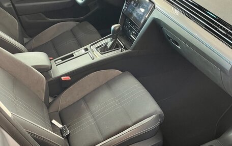 Volkswagen Passat B8 рестайлинг, 2020 год, 2 580 000 рублей, 11 фотография