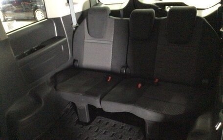 Honda Stepwgn IV, 2017 год, 1 710 000 рублей, 11 фотография