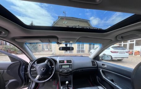 Honda Accord VII рестайлинг, 2003 год, 599 000 рублей, 10 фотография