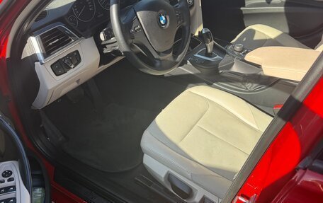 BMW 3 серия, 2017 год, 1 890 000 рублей, 3 фотография